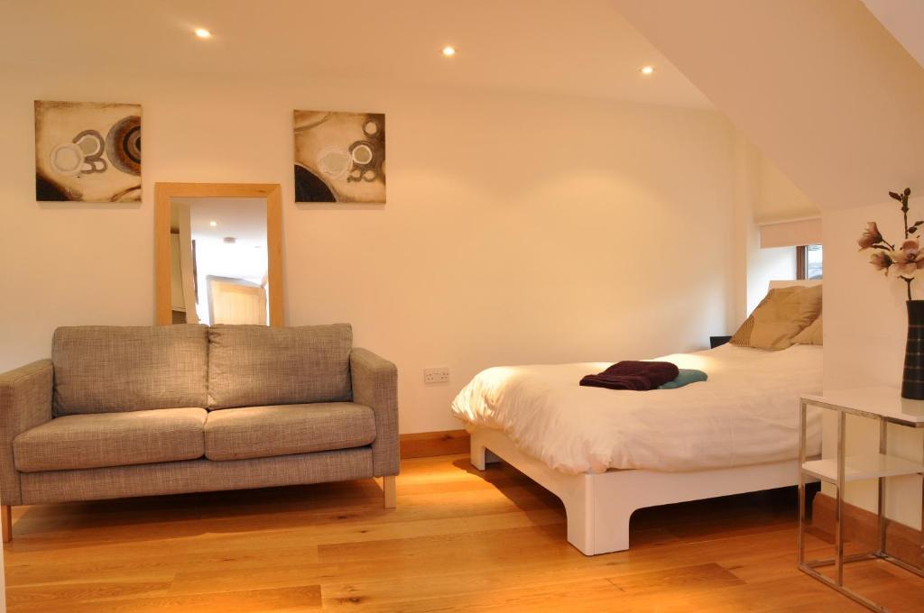 Ashbrook Lets Apartments Blewbury Room photo